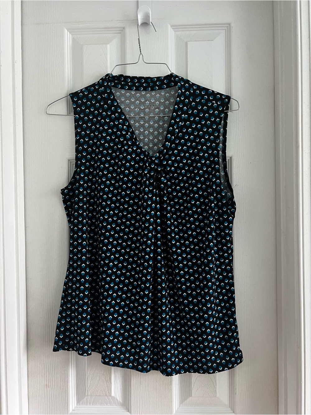 Talbot’s Sleeveless V-Neck Blouse - Black with Teal and White Diamond Print